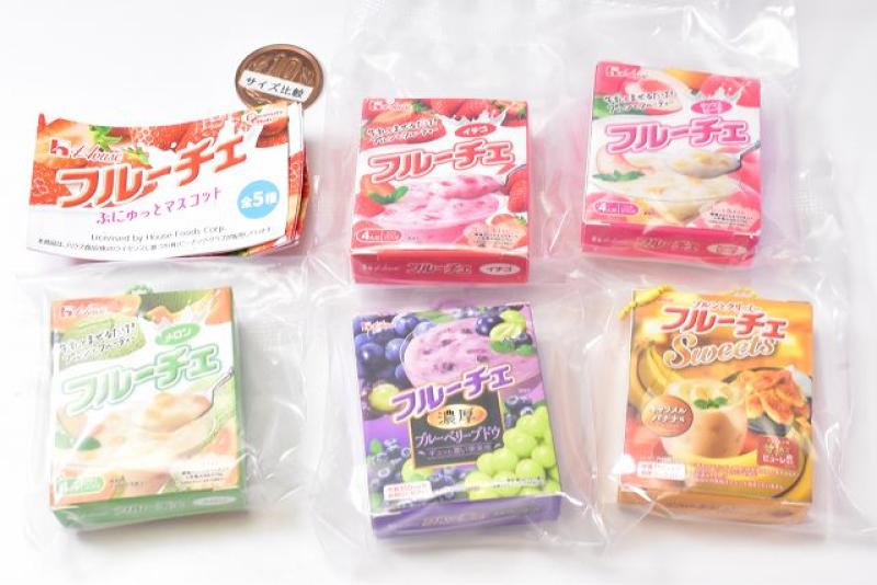 フルーチェ ぷにゅっとマスコット