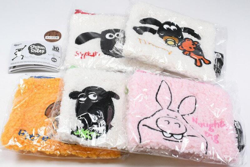 ひつじのショーン もこもこスクエアポーチ